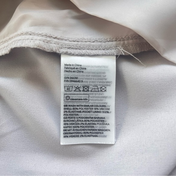 SOLD - H&M High Waisted Wide Leg High Trousers in Light Beige Size 6 - Picture 7 of 8